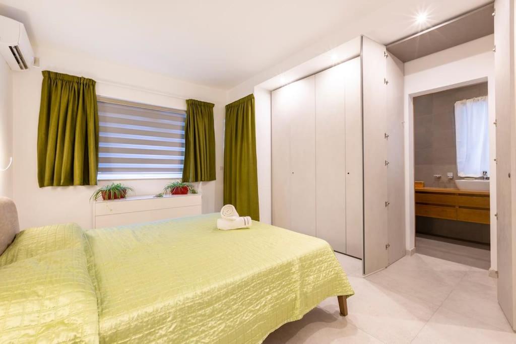 Ngh12 - Lovely And Spacious 2 Bedroom Apartment Naxxar Eksteriør bilde